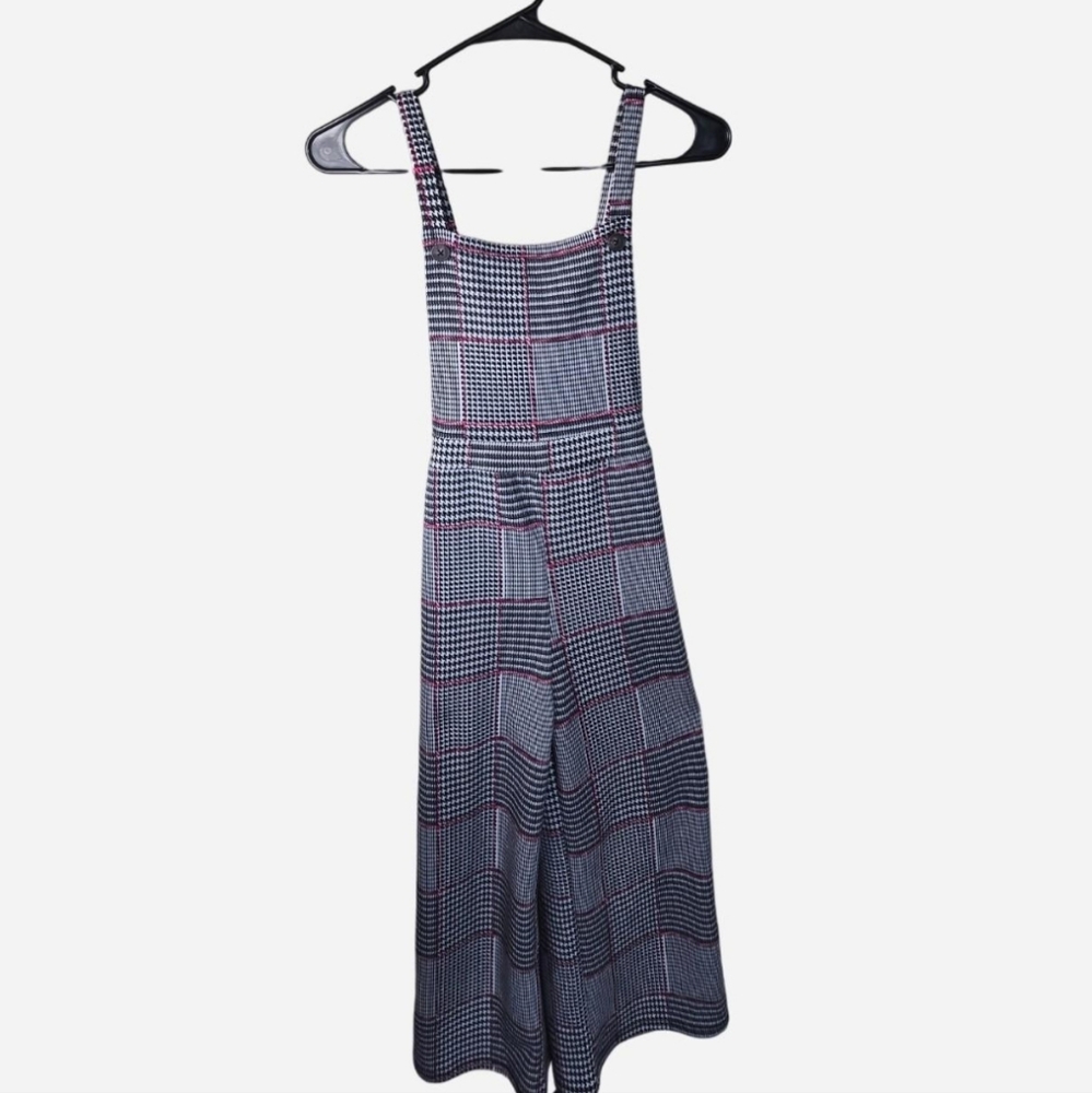 Heart & Arrow black & white plaid romper
